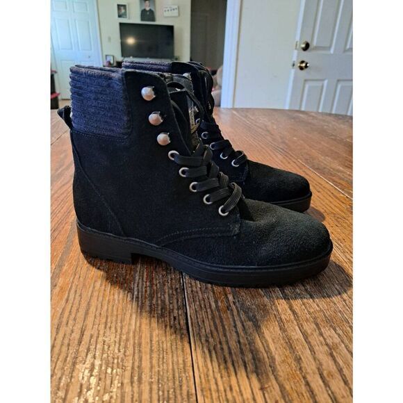 New Size 7M Splendid Sadie Black Suede Ankle Boots Lug Soles Lace Up Booties - Picture 1 of 5